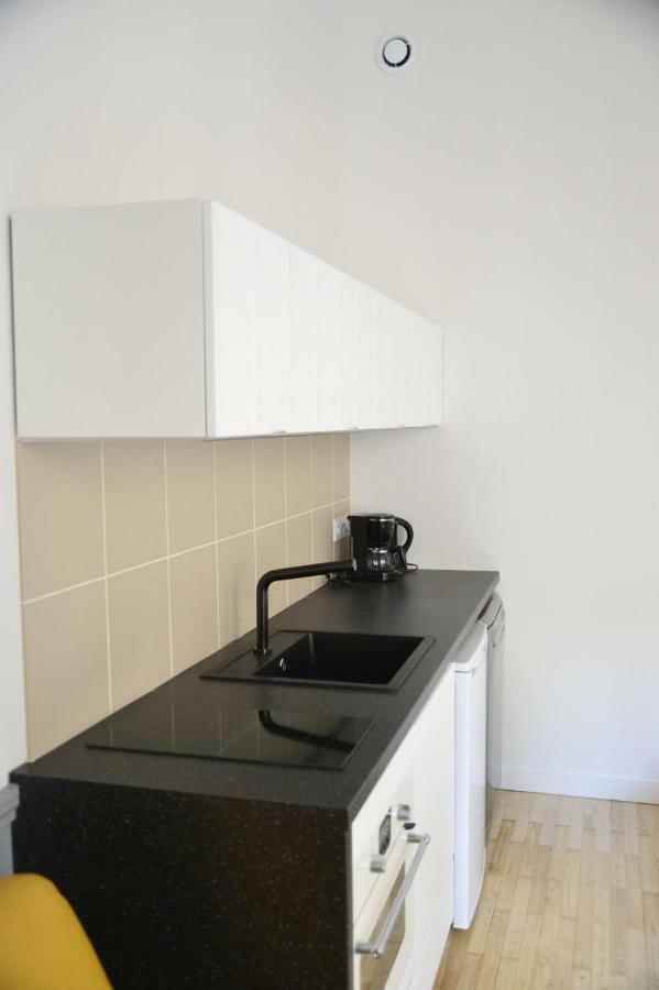 Cosy Apartment Ideally Located In The Old Town Ліон Екстер'єр фото
