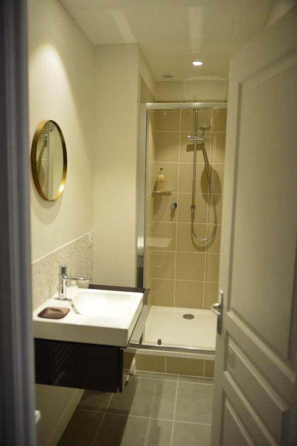 Cosy Apartment Ideally Located In The Old Town Ліон Екстер'єр фото